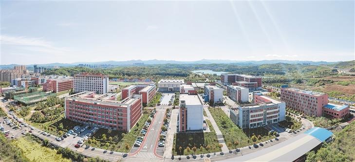 毕节工业职业技术学院是什么类别的学校