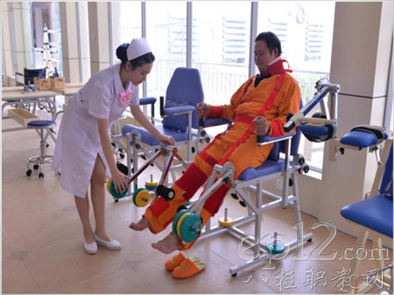 中专中医康复专业出来做什么