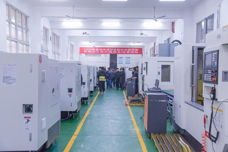 四川核工业技师学院王牌数控技术专业怎么样