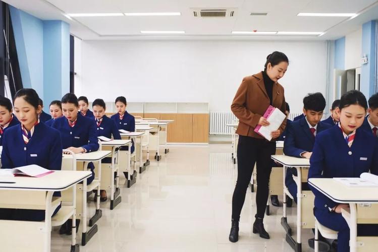 西安翻译学院航空服务艺术与管理专业省统考