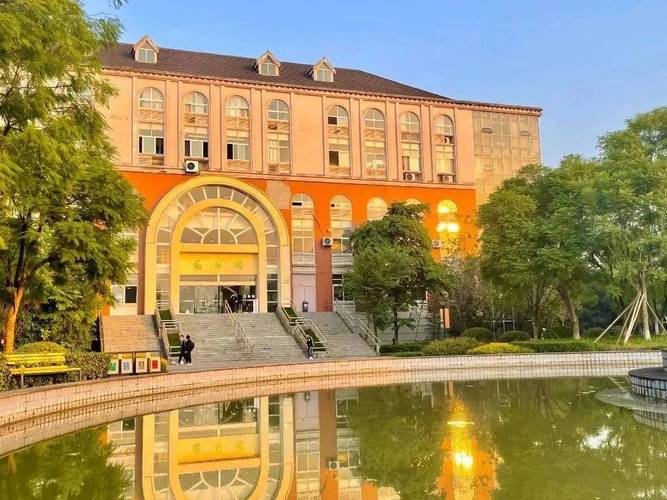 成都职业技术学院地址是什么