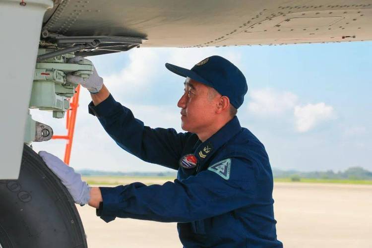 海军航空保障有护理专业吗