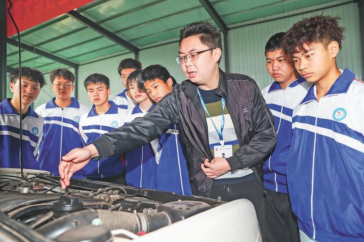 四川的汽修学校有哪些
