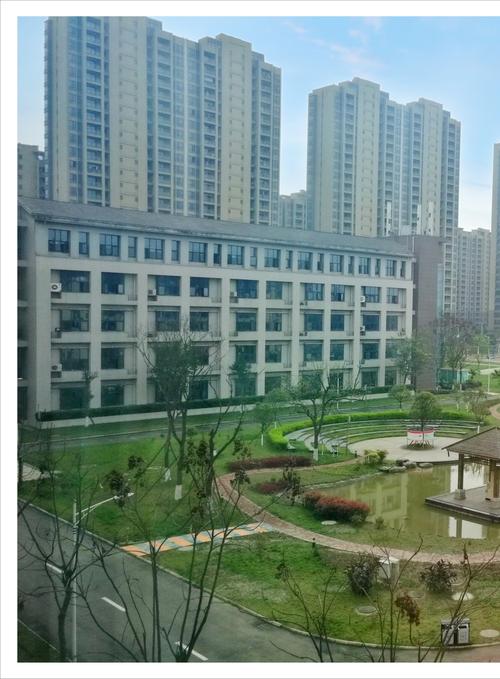 四川志翔职业技术学校的生活环境怎么样