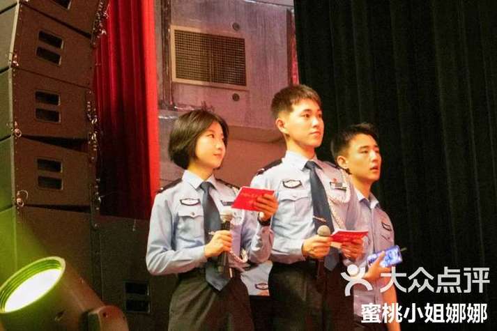 歌舞青春里的几所大学叫什么