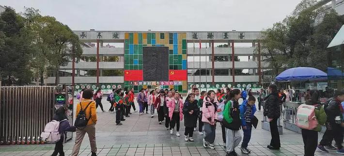 眉山有哪些私立小学?