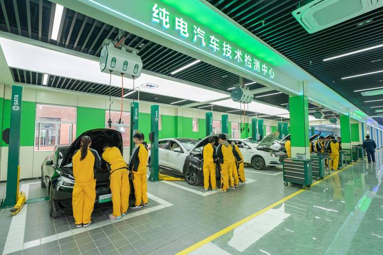 汽车制造与装配技术都学什么课程?以后就业方向?