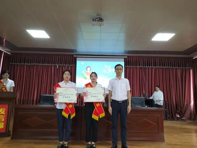 仁寿华达高中学校怎么样