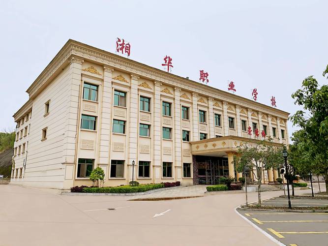 江西开设新能源汽车技术专业的中职学校名单有哪些