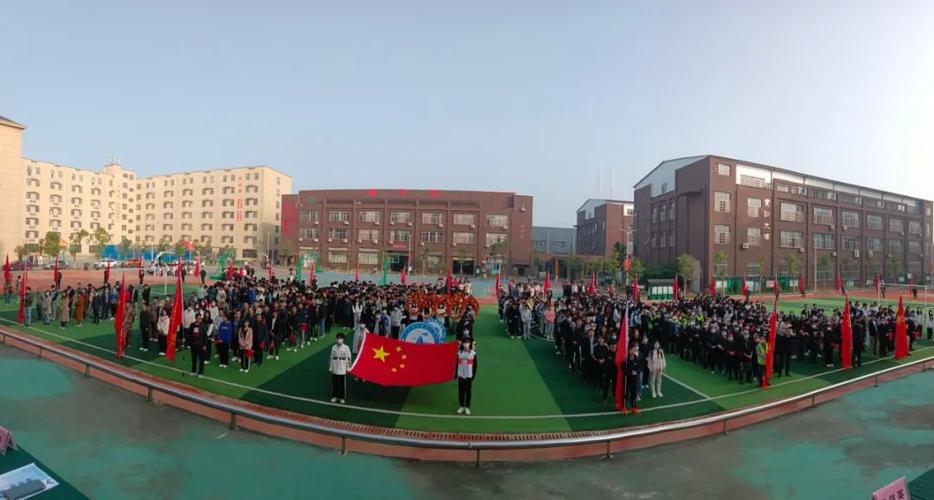 九江华科技工学校是公立学校吗