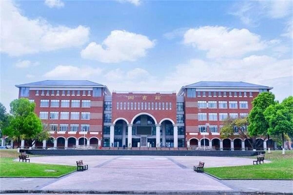 成都市有哪些专科学校