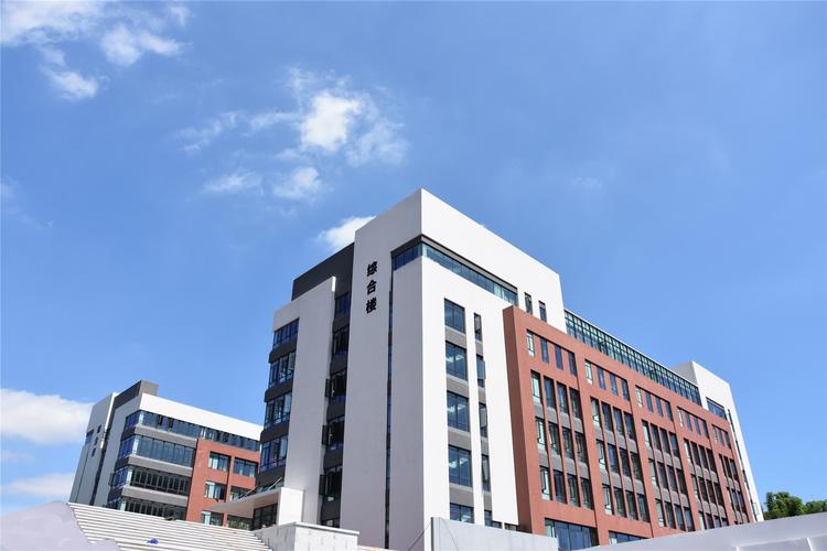 成都机电工程学校评价如何