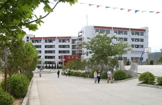 利州中等专业学校四川省省内第一所大型综合性中专
