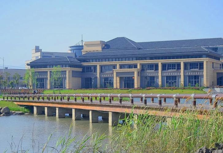 浙江东方职业技术学院占地多少亩