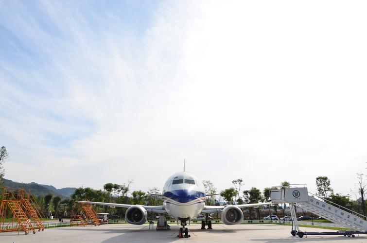 四川都有什么航空学校
