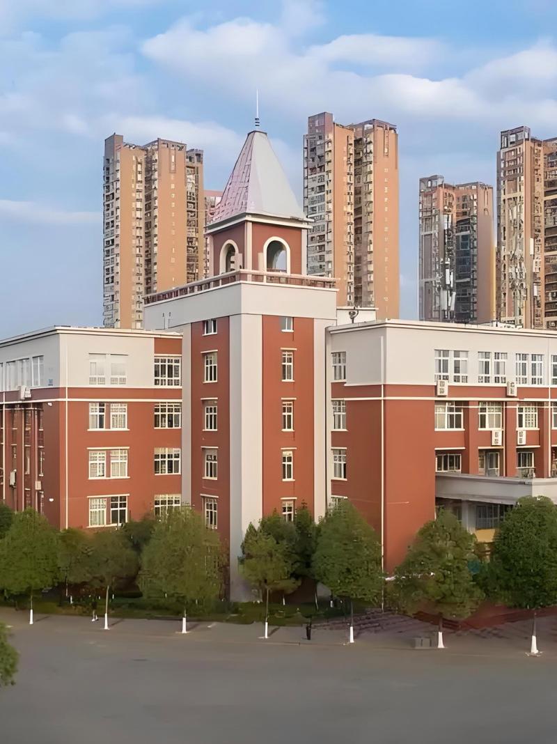 成都航空旅游职业学校生活条件怎么样