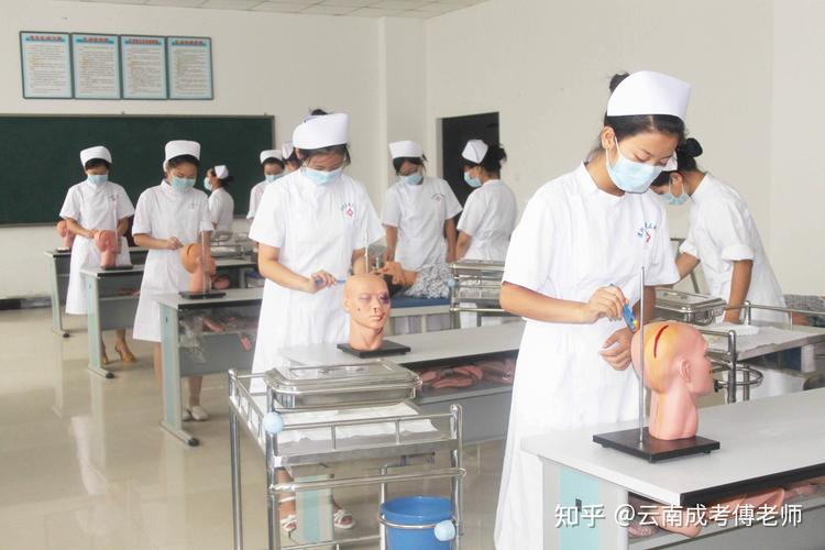 护理成考入学后怎么上课