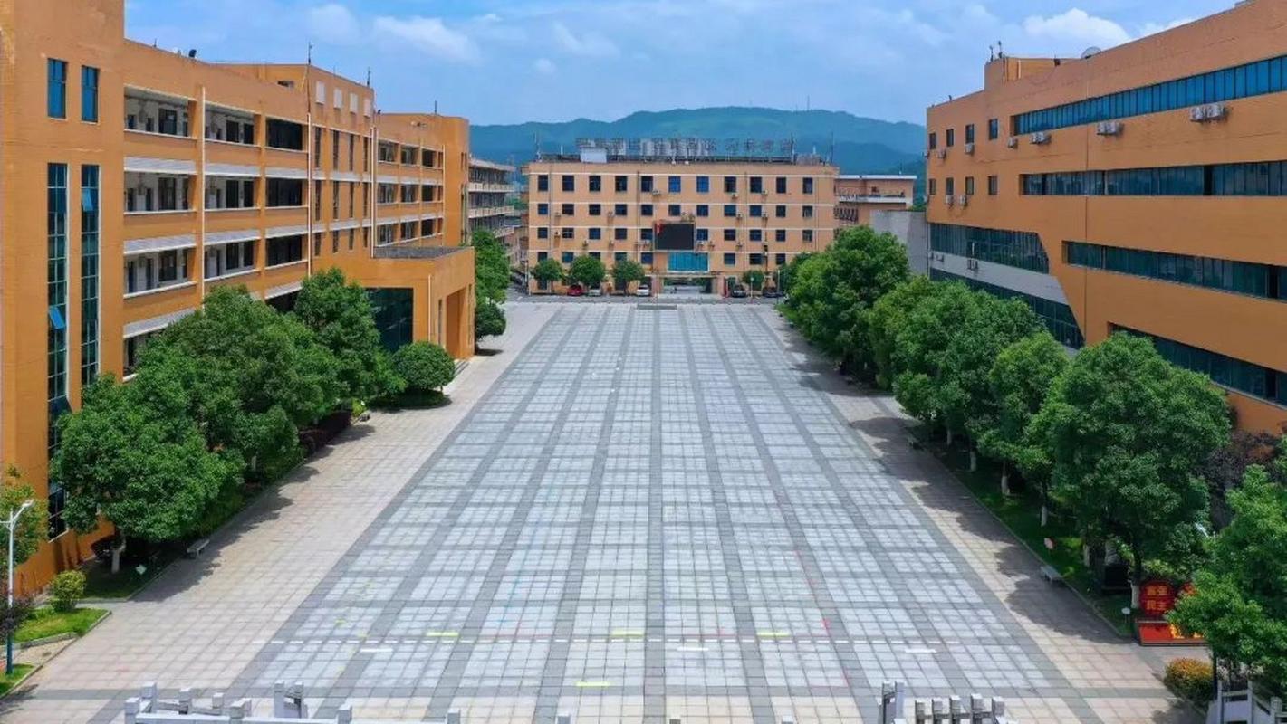 湘南幼儿师范高等专科学校校训