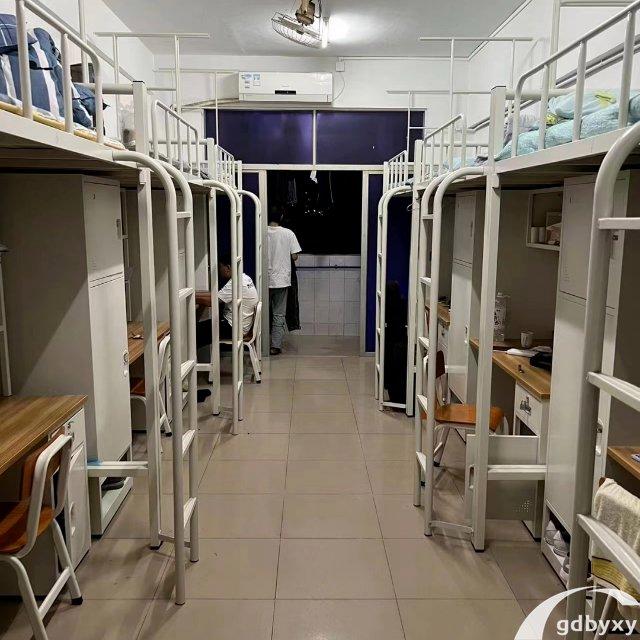 衢州市技师学院的宿舍管理