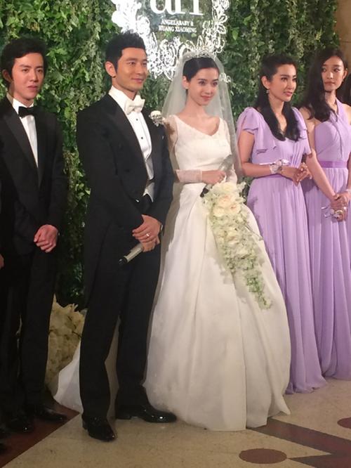 如何看待李云迪在被通报嫖娼后,李云迪母校四川音乐学院火