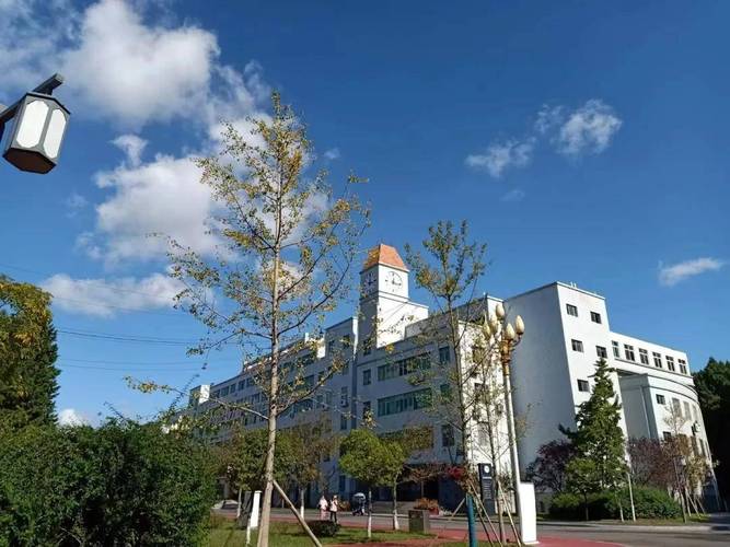 绵阳市职业技术学校