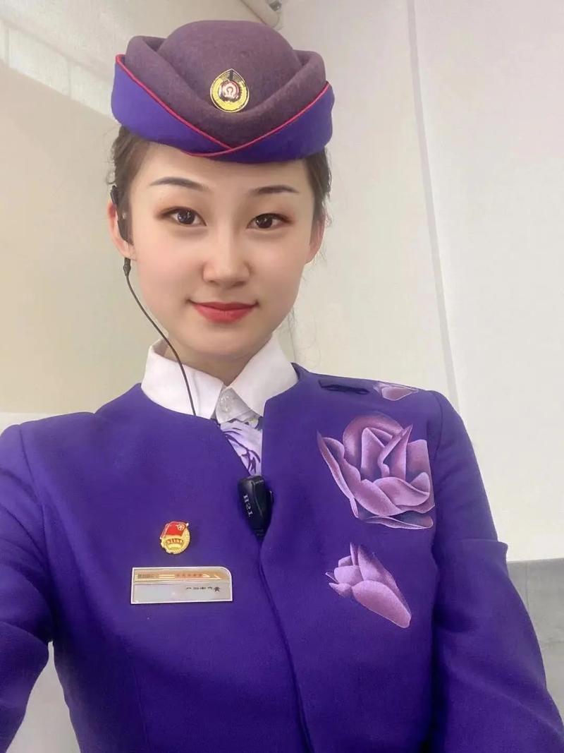 高铁乘务员属于什么专业