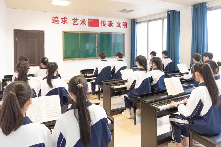 衡阳壹方艺术教育培训学校跟青少年宫哪个好