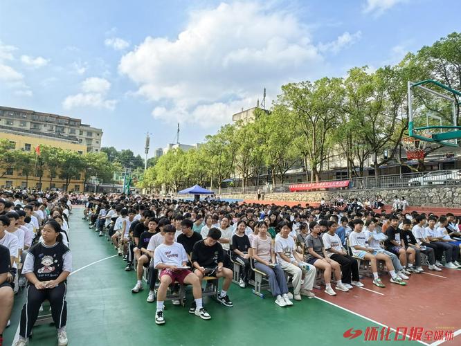 怀化职院是否军事化管理